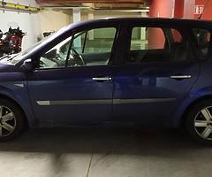 Renault Scenic Mint Condition and Low Milage ( 67,000 Km ) Year 2004