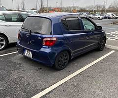 Toyota yaris vitz auto
