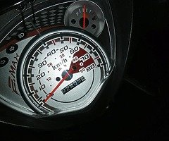 182 Lexmoto Echo 50cc scooter for sale 2400km