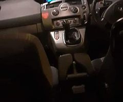 Renou scenic 2006 1,6 petrol nct 08 2020 7 locuri swap