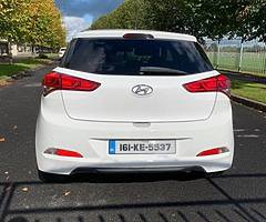 Huyundai i20 - Image 5/7