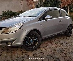 Vauxhall corsa In perfect condition New NCT ,till to 11/20 Tax 11/20..Engine 1,4 Petrol..79000mil.. - Image 4/4