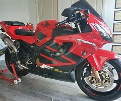 Honda Cbr600F4i - Image 5/8