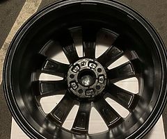 Genuine VW Golf Alloy wheels 17”