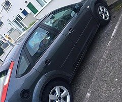 Immaculate Ford Focus - Image 4/6