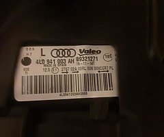 Audi q7 face lift passenger side head light SLINE - Image 4/4