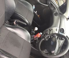 2004 Ford Focus - Image 5/8