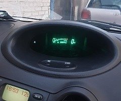 Toyota Yaris - Image 9/9