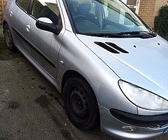 Peugeot 206 1.1 tax until 1st February nct until July 2020 running fine good tyres cd player etc - Image 1/5