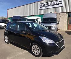 Peugeot 208 - Image 9/9