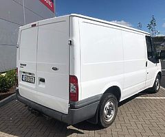 LPD CAR SALES AND COMMERCIAL VEHICLES - Image 4/6