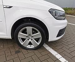 LPD CAR SALES AND COMMERCIAL VEHICLES