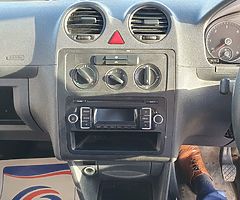 LPD CAR SALES AND COMMERCIAL VEHICLES - Image 10/10