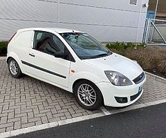 LPD CAR SALES AND COMMERCIAL VEHICLES