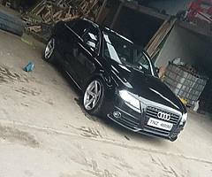 Audi A4 S-LINE