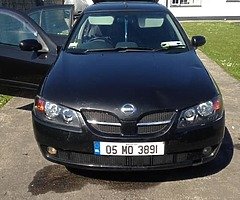 Nissan almera