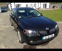 Nissan almera