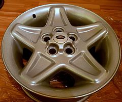 R18 Land Rover Mondials Refurbished