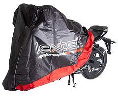 Last minute shopping at kickstart motorcycles - Image 7/10