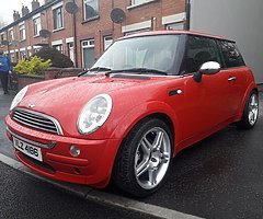 * 2OO2 MINI ONE *