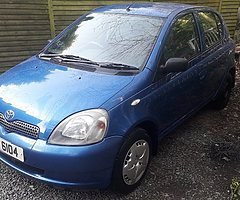 2OO3 TOYOTA YARIS 1.0 * FULL MOT *