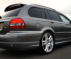 **FOR SALE, FULL MOT**
A STUNNING MOTOR WITH FULL MOT!, 2 OWNERS, VERY CLEAN & TIDY,
2007 Jag Di