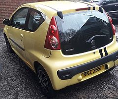 2OO6 PEUGEOT 107 * £20 TAX *
