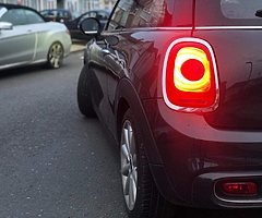 2016 MINI Cooper S - Image 7/10