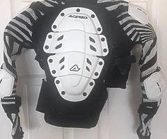 Kids full body armour - Image 5/5