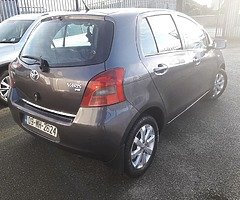09 Toyota yaris 1.4diesel,AUTOMATIC
