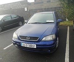 Opel Astra for parts/scrap no cat no wheels no battery