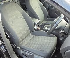 2016 SEAT Leon 1.6 TDi SE Tech - Image 9/10