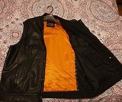 Leather cut club style vest as new.. - Image 1/3