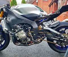 2016 r1 race bike - Image 3/6