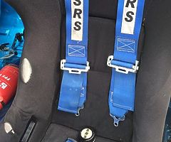 6 point harness x2