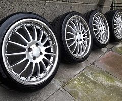 Selection of 4x100 4 stud alloys - Image 10/10