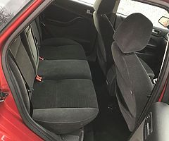 Ford Focus Ghia 1.6 - Image 5/6