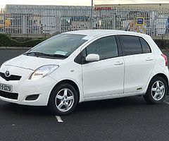 Toyota Yaris-Auto