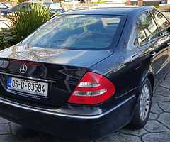 2005 Mercedies E220