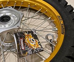 2019 BRAND NEW TALON WHEELS HONDA CRF 250R WITH BRAND NEW TYRES