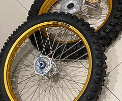 2019 BRAND NEW TALON WHEELS HONDA CRF 250R WITH BRAND NEW TYRES - Image 4/5