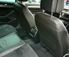 VW passat highline in excellent condition 104000km 2016 year - Image 5/9