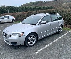 2012 volvo v50 - Image 8/8