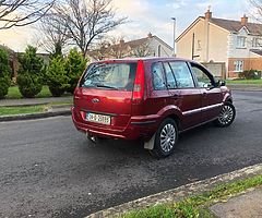 Ford Fusion 2 - Image 4/7