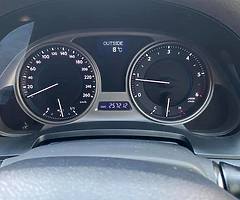 Lexus is220d 2006 - Image 5/6