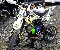 Stomp 140 z2r spermoto pit bike