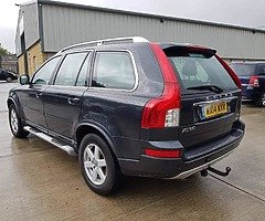Volvo XC90 - Image 7/10