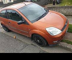 Ford fiesta 2003