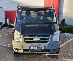 LPD CAR SALES AND COMMERCIAL VEHICLES