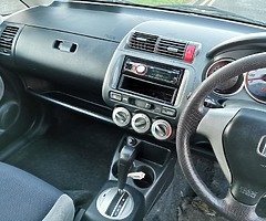 05 honda fit/jazz automatic - Image 5/5